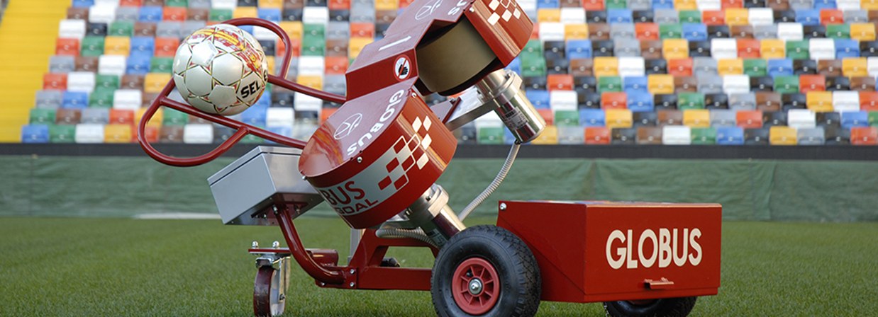 Ball-shooting machines for football, rugby and volleyball